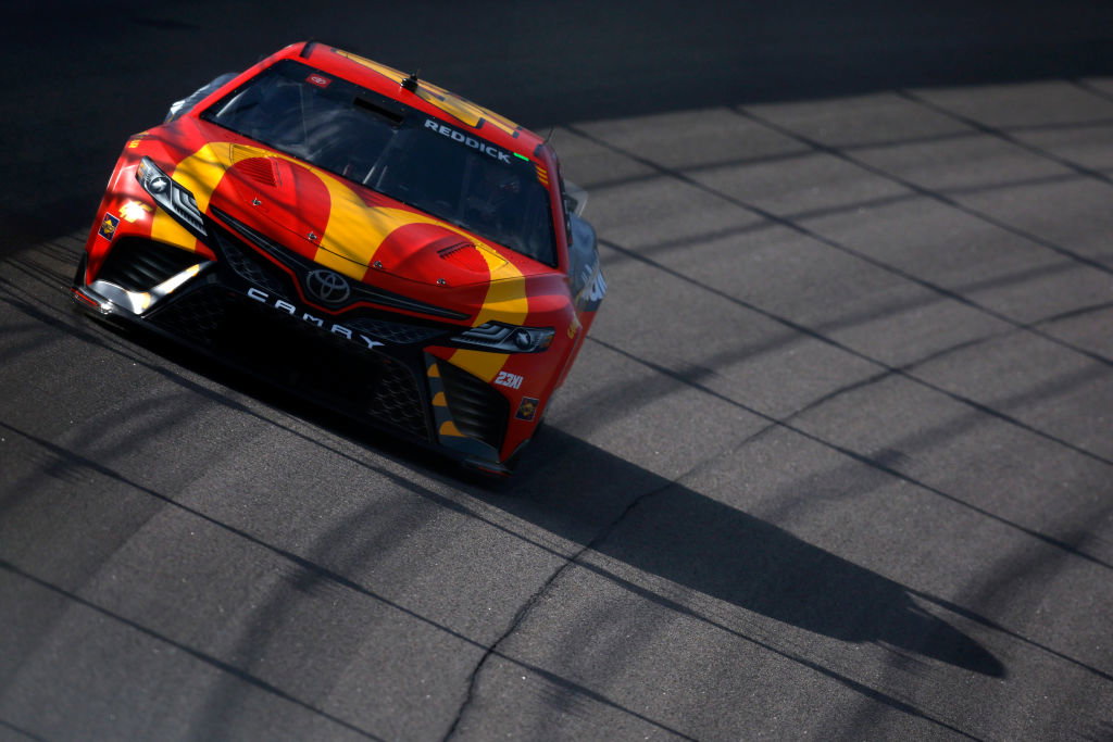 NASCAR: Hendrick Sweeps Front Row, William Byron on Pole at Kansas - Full Qualifying Results